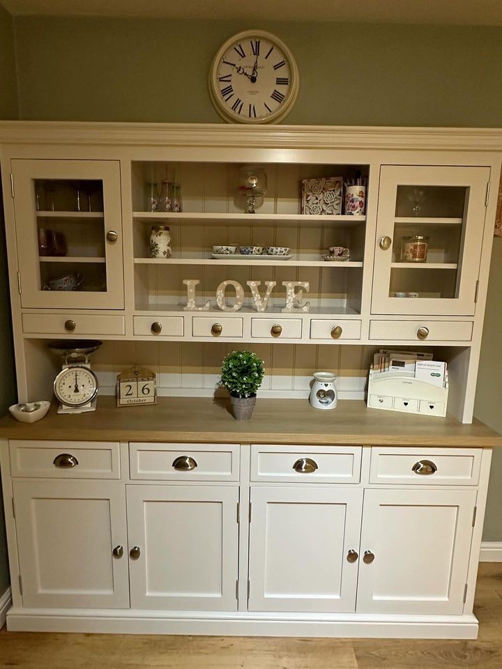 6ft dresser 2