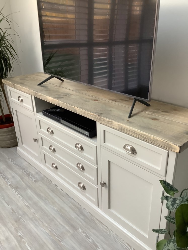 6ft classoc tv sideboard 3